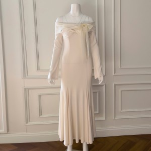 Early Spring New Apricot Elastic Knitted Long Dress with Small One Shoulder Dress 68345