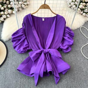 French Hong Kong style high-end bubble sleeved shirt for women with waistband and pleated atmosphere, light luxury and socialite top
