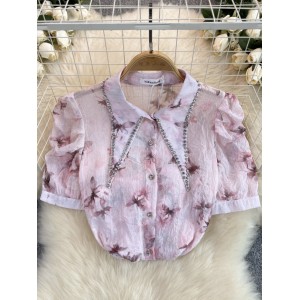 Summer Western style shirt for women 2024 new high-end and unique pleated bubble sleeve top with diamond pointed collar French shirt