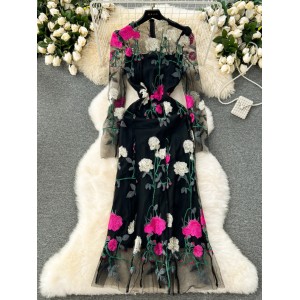 Senior Sister Wears High end, Light Luxury, Small and Popular Embroidered Flowers, Slim Fit, Mid length Mesh Dress for Women