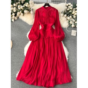 High end dress for women in early spring 2024, new style with a stand up collar, heart mechanism, pleated waist, long style, bubble sleeve dress