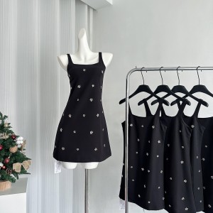 Summer Home Black Hand sewn Flower Strap Dress for Women, Short and Thin Summer Small Fragrant Short Skirt