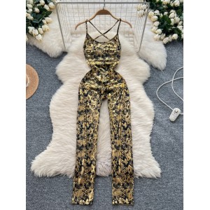 European and American sexy backless high waisted hot stamping slim fit jumpsuit for women to show off their slim temperament, versatile fashion suspender jumpsuit trend