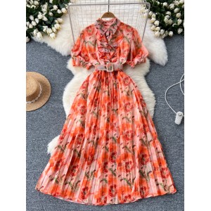 French retro mushroom border polo collar with bubble sleeves, cinched waist to show slimming temperament, floral chiffon pleated dress for summer wear