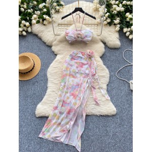 Atmosphere vacation set with feminine temperament, three-dimensional flower strapless hanging neck camisole vest+split ribbon skirt