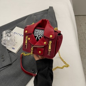 Personalized rivet small clothing bag 2024 new Korean version fashion trend women's Instagram internet celebrity crossbody small square bag