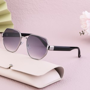 2024 New Fashionable Edge Cutting Sunglasses for Women, European and American Outdoor Sunglasses for Women, Cross border Wholesale Sunglasses