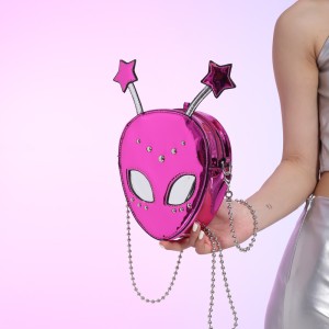 Unique and quirky alien bag for ladies 2024 new Halloween cartoon fashion niche versatile small shoulder bag trend