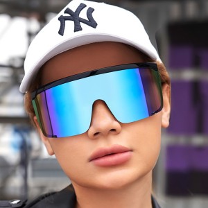 2023 New Colorful Sports Sunglasses for Men 17183 One Piece Protective Frame Sunglasses for Men's Trendy Cross border Wholesale