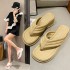 Women's flip flops for summer wear, 2022 new style with thick sponge sole, sloping heel, toe clip, square toe sandals, French sandals