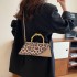 Cross border women's bag 2024 new European and American fashion leopard print personalized retro texture hand-held crossbody small square bag PU