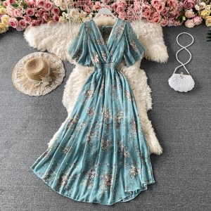 V-neck floral chiffon dress, summer new collection, waist cinching, slimming temperament, Campanula French retro big swing fairy long dress