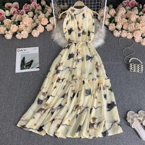 French tea break long dress, summer vacation style, retro temperament, round neck hanging neck, exposed shoulder, waist cinching, slimming chiffon dress