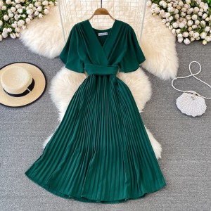 Stylish temperament, summer new V-neck short sleeved dress, over the knee slimming temperament, waist cinching, lace up, big swing pleated long skirt