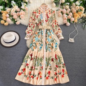 European and American retro court style dress with waist cinching straps, round neck long sleeved ruffle edge, Western style forest fairy A-line skirt