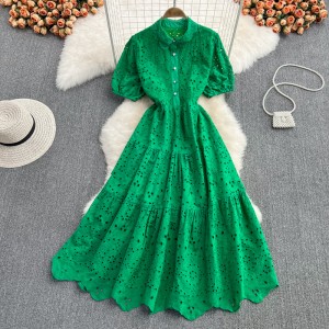 Spring and Autumn Korean version high-heeled waist slimming bubble sleeve doll collar dress with elegant temperament and vacation long skirt