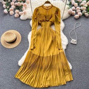 Elegant and elegant dress for socialites in summer 2022, new thin style bubble long sleeved beach vacation chiffon long skirt