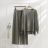 Loose and casual knitted suit for early autumn, new Southeast Asian outdoor single hot item, loose and slimming irregular design