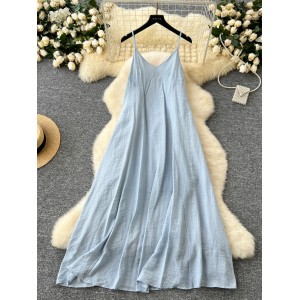 European and American style light luxury high-end camisole dress for women in summer, loose and slimming design, niche and unique large swing long skirt