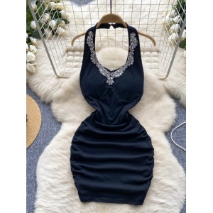 Socialite sexy heavy industry diamond studded hanging neck suspender dress, women's heart mechanism pleated waist slimming revealing dress, short skirt with exposed back