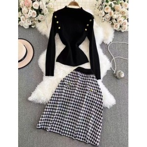 Fashion suit women's half high neck gold shoulder button knit sweater top two-piece set high waist slimming plaid skirt autumn