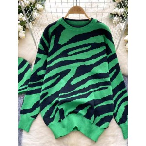 Autumn and winter new lazy style round neck pullover sweater for women, retro zebra pattern slimming versatile loose long sleeved knitted sweater