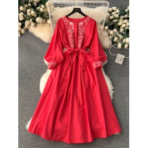 2024 Spring New Retro Ethnic Style Heavy Industry Embroidered Round Neck Buckle Strap Slimming Long Vacation Dress