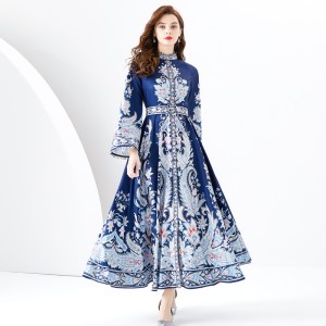 2024 Early Spring - Palace style stand up collar flared sleeve single placket printed long lace dress