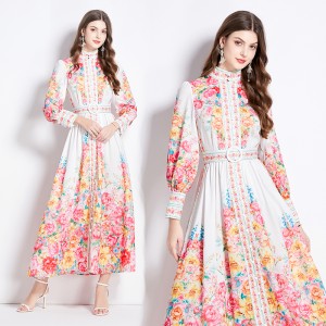 Original in stock | 2024 early spring new palace style stand up collar dress with floral single breasted design, long skirt