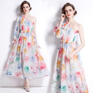 Original photo | 2024 dress new chiffon sloping shoulder beach dress beach vacation super fairy long dress