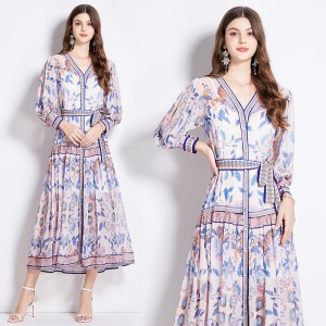 Original in stock | 2024 Spring/Summer Vacation Ethnic Wind and Snow Spinning V-neck Lantern Sleeve Printed Dress