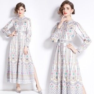 Original shot | 2024 early autumn new palace style stand up collar dress with button design and slit long skirt