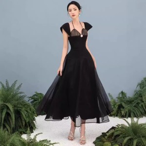 Spot temperament splicing neck hanging big swing dress, socialite slimming black dress, long skirt 40199