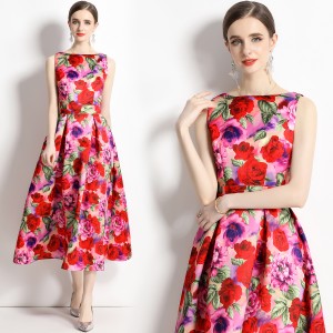 Real time stock sleeveless high waisted dress with three-dimensional cutting and waist cinching A-line skirt