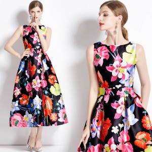 Real time stock sleeveless high waisted dress with three-dimensional cutting and waist cinching A-line skirt