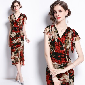 Real shot spot V-neck lotus leaf short sleeved elastic waist bag hip pleated mesh printed dress