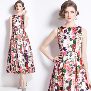 Real time stock sleeveless high waisted dress with three-dimensional cutting and waist cinching A-line skirt