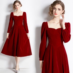 Real shot spot square neck velvet dress, French retro Hepburn style dress