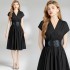 Real shot spot Hepburn style waist cinching slimming dress for women, new V-neck waist cinching slim fit small black dress with belt included