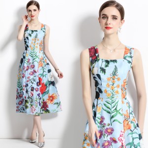 Real shot French retro printed high waisted camisole dress in stock