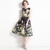 Real shot vintage waist cinching slimming sleeveless printed dress in stock, medium to long style