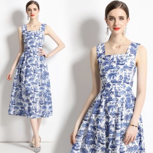 Real shot French retro printed high waisted camisole dress in stock