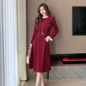 French long sleeved dress for women in the autumn of 2024, exuding a sense of luxury, socialite temperament, and petite two piece dress set 5887