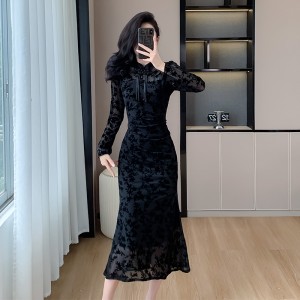 New Chinese style women's clothing for spring, improved cheongsam long skirt, retro fashion lace high-end exquisite dress 5939