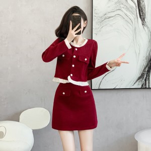 Xiaoxiangfeng Fashion Set for Women's Autumn and Winter 2024 New Collection: Small and Elegant Half Body Skirt Two Piece Set 5908