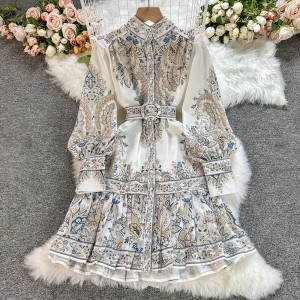 Spring and Autumn Period Fake Palace Style Medium length Stand up Collar Single breasted Lantern Sleeve Waist French pleated Printed Dress