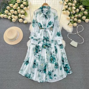 2024 early spring new French style bow collar, waist cinching and slimming mid length retro printed dress with temperament