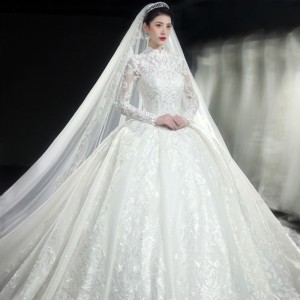 Long sleeved French light main wedding dress 2024 new summer bride wedding temperament dreamy palace starry sky trailing wedding dress