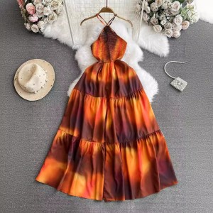 Small niche flame red hanging neck dress for women 2024 new elastic waist slimming temperament long version big swing holiday skirt