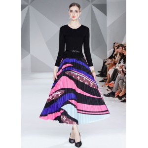 Real time spot French socialite temperament long sleeved knitted patchwork printed skirt high waist slimming dress special offer